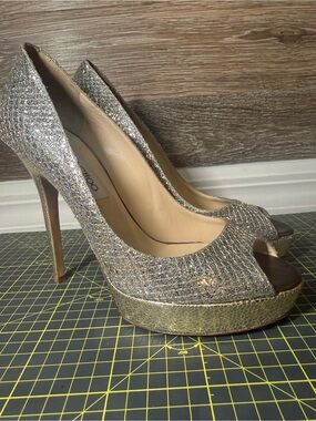 Jimmy Choo 38 Luna Gould and Silver sparkling Glitter Peep-Toe Platform Pumps